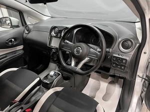 Хетчбэк Nissan Note 2018 года, 1175000 рублей, Красноярск