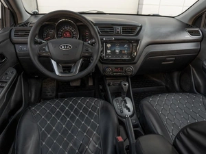 Седан Kia Rio 2012 года, 899000 рублей, Саратов