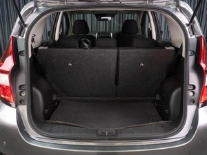 Хетчбэк Nissan Note 2019 года, 1063000 рублей, Тюмень