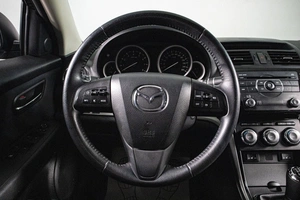 Седан Mazda 6 2012 года, 1289000 рублей, Сургут