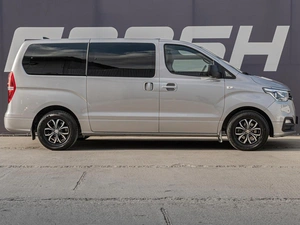 Минивэн Hyundai H-1 2019 года, 2841000 рублей, Краснодар