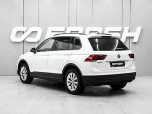 Внедорожник Volkswagen Tiguan 2017 года, 2140000 рублей, Ростов-на-Дону