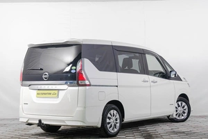 Минивэн Nissan Serena 2019 года, 1999000 рублей, Кемерово