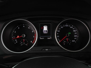 Внедорожник Volkswagen Tiguan 2017 года, 2329000 рублей, Воронеж