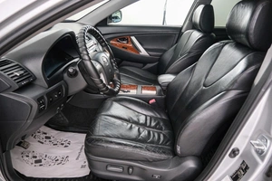 Седан Toyota Camry 2008 года, 1229000 рублей, Красноярск
