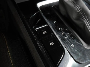 Лифтбек FAW Bestune B70 2023 года, 1785000 рублей, Воронеж