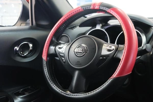 Внедорожник Nissan Juke 2013 года, 1299000 рублей, Омск
