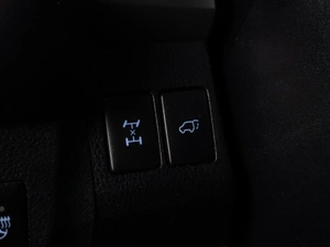 Внедорожник Toyota RAV4 2017 года, 1750000 рублей, Тюмень