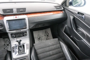 Седан Volkswagen Passat 2010 года, 849000 рублей, Красноярск