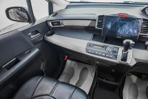 Минивэн Honda Freed 2012 года, 1139000 рублей, Барнаул