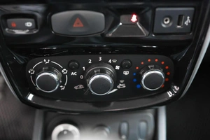 Внедорожник Nissan Terrano 2014 года, 990000 рублей, Орёл