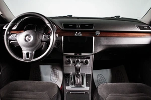 Седан Volkswagen Passat 2012 года, 1189000 рублей, Сургут