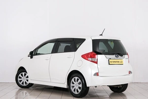 Хетчбэк Subaru Trezia 2011 года, 859000 рублей, Красноярск