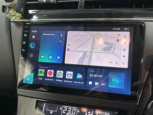Универсал Toyota Prius Alpha 2017 года, 1690000 рублей, Красноярск