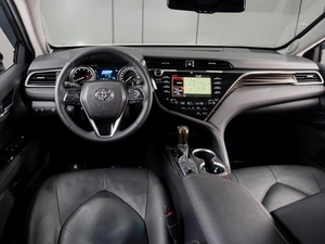 Седан Toyota Camry 2019 года, 2999000 рублей, Тюмень