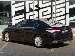 Седан Toyota Camry 2019 года, 3280000 рублей, Краснодар