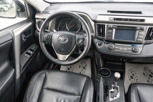 Внедорожник Toyota RAV4 2014 года, 2299000 рублей, Красноярск