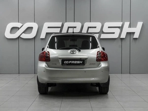 Хетчбэк Toyota Auris 2008 года, 690000 рублей, Ростов-на-Дону