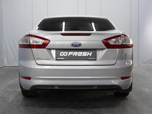 Седан Ford Mondeo 2012 года, 1200000 рублей, Омск