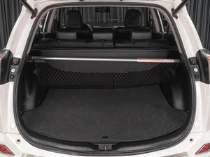 Внедорожник Toyota RAV4 2018 года, 2419000 рублей, Тюмень