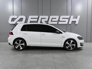 Хетчбэк Volkswagen Golf 2015 года, 1409000 рублей, Аксай