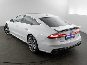 Лифтбек Audi A7 2020 года, 5997077 рублей, Москва