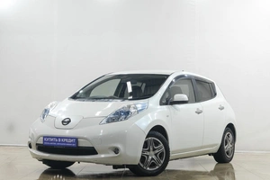 Хетчбэк Nissan Leaf 2012 года, 679000 рублей, Новокузнецк