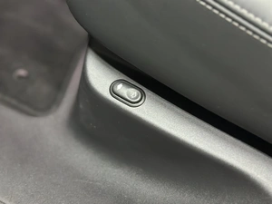 Внедорожник Land Rover Range Rover Velar 2021 года, 9597000 рублей, Красноярск