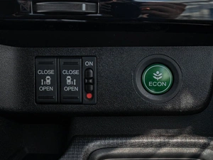 Минивэн Honda Stepwgn Spada 2018 года, 2200000 рублей, Краснодар
