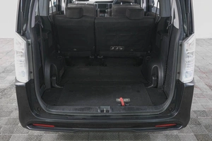 Минивэн Honda Stepwgn Spada 2011 года, 1299000 рублей, Кемерово
