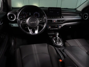 Седан Kia Cerato 2021 года, 2014000 рублей, Воронеж