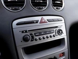 Хетчбэк Peugeot 308 2011 года, 449000 рублей, Саратов