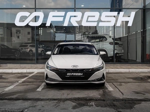 Седан Hyundai Elantra 2022 года, 1825000 рублей, Краснодар
