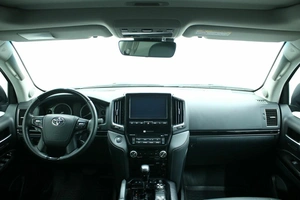 Внедорожник Toyota Land Cruiser 2021 года, 9360000 рублей, Красноярск
