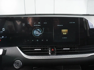 Лифтбек FAW Bestune B70 2023 года, 2359000 рублей, Красный Пахарь