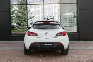 Хетчбэк Opel Astra 2013 года, 769000 рублей, Ульяновск