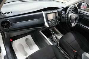 Универсал Toyota Corolla Fielder 2018 года, 1319000 рублей, Омск