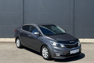 Седан Kia Rio 2015 года, 1050000 рублей, Солонцы