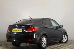 Седан Hyundai Solaris 2016 года, 869000 рублей, Пермь