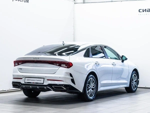 Седан Kia K5 2022 года, 2990000 рублей, Красноярск
