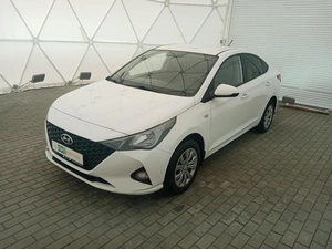 Седан Hyundai Solaris 2021 года, 1520000 рублей, Клинцы