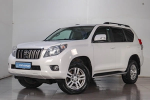 Внедорожник Toyota Land Cruiser Prado 2013 года, 2589000 рублей, Челябинск