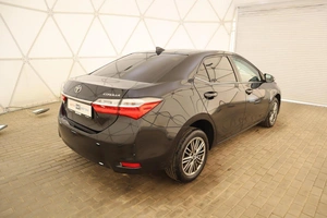 Седан Toyota Corolla 2018 года, 1799000 рублей, Обнинск