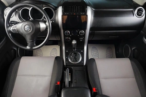 Внедорожник Suzuki Grand Vitara 2011 года, 1159000 рублей, Тюмень