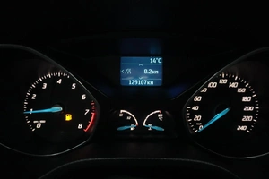 Хэтчбек Ford Focus 2011 года, 800000 рублей, Курск