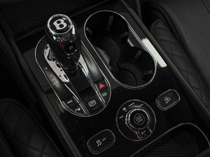Внедорожник Bentley Bentayga 2018 года, 10999000 рублей, Ставрополь