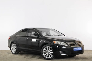 Седан Toyota Camry 2011 года, 1499000 рублей, Тюмень