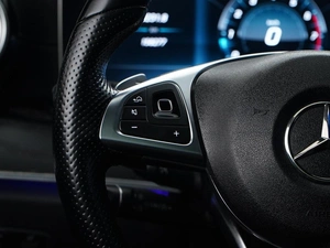 Седан Mercedes-benz E-класс 2017 года, 3039999 рублей, Москва
