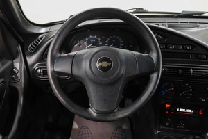 Внедорожник Chevrolet Niva 2017 года, 829000 рублей, Новокузнецк