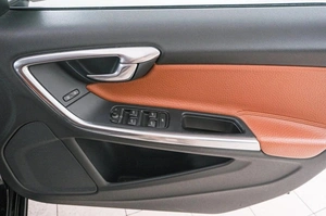 Универсал Volvo V60 2012 года, 1149000 рублей, Красноярск